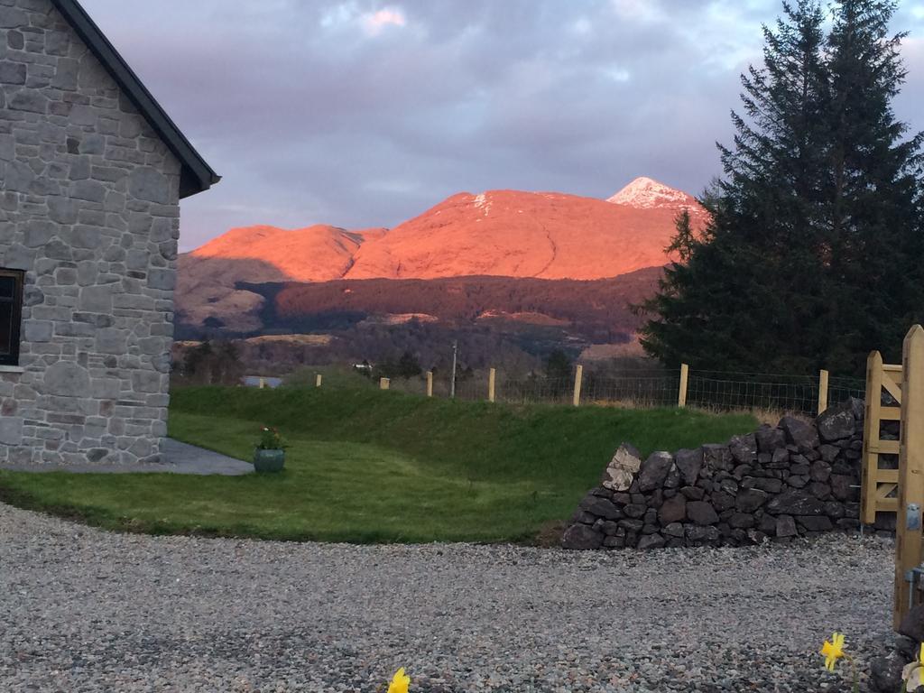 Ceo Mara Croft B&B & 2 Luxury Cabins Taynuilt Exterior photo